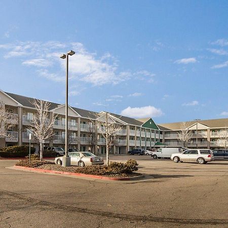 Hometowne Studios By Red Roof Denver - Airport/Орора Екстер'єр фото